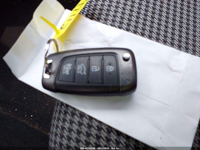 2019 HYUNDAI KONA KM8K1CAA3KU359848 Photo 10