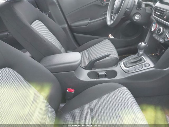 2019 HYUNDAI KONA KM8K1CAA3KU359848 Photo 4