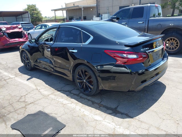 1N4AL3AP5HC242632 Nissan Altima 2.5 Sr