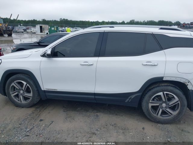 3GKALPEVXLL124409 GMC lyx