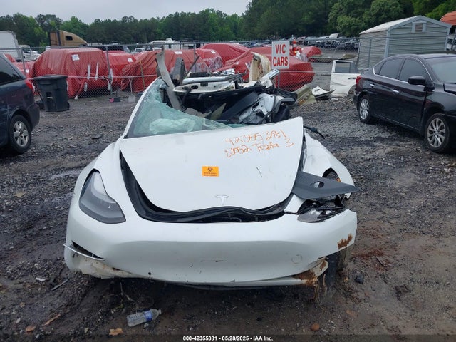 Tesla Model 3 Long Range Dual Motor All-wheel Drive 2022 5YJ3E1EB3NF186902 Image 12
