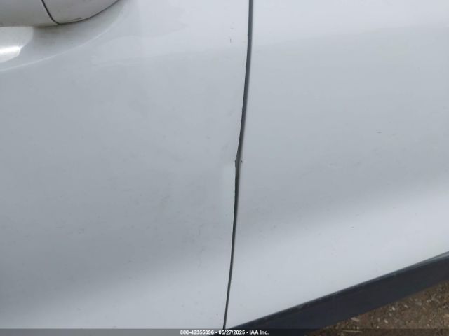 1G1FY6S05P4164360 Chevrolet Bolt Euv Fwd Lt
