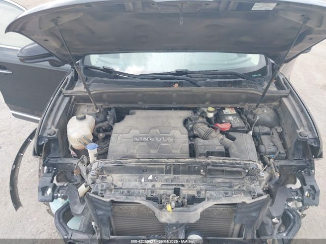 2LMTJ6KR9GBL84023 Lincoln MKX