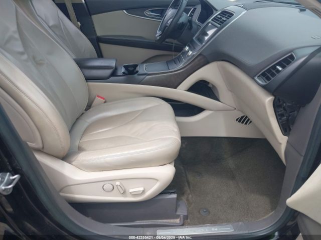 2LMTJ6KR9GBL84023 Lincoln MKX