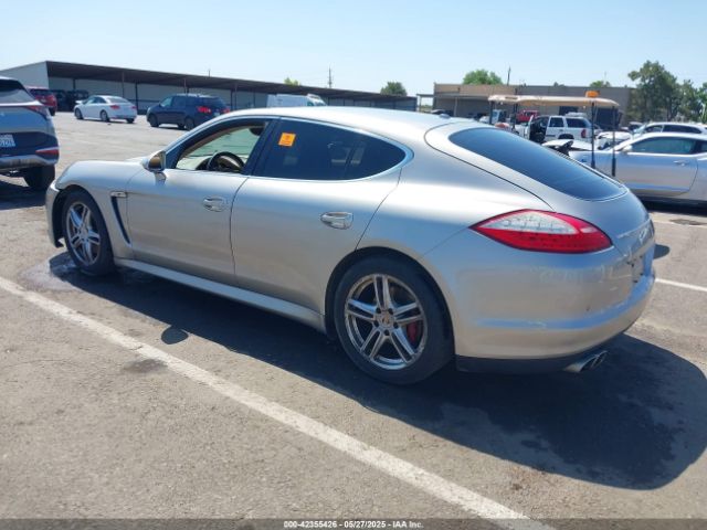 2010 PORSCHE PANAMERA WP0AB2A77AL062095 Photo 2