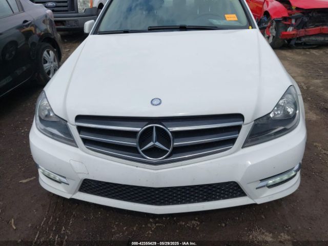 WDDGF8AB5ER309550 Mercedes-Benz C 300 Luxury 4matic/sport 4matic