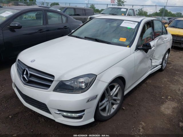 WDDGF8AB5ER309550 Mercedes-Benz C 300 Luxury 4matic/sport 4matic