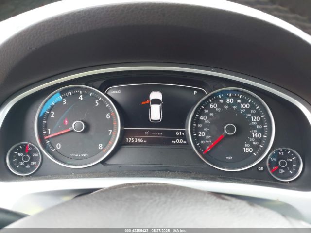 2012 VOLKSWAGEN TOUAREG WVGEF9BP0CD006506 Photo 6