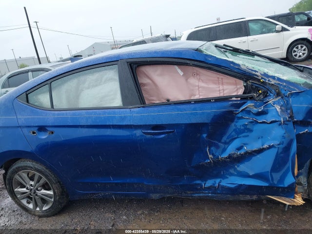 5NPD84LFXHH172309 Hyundai ELANTRA SE