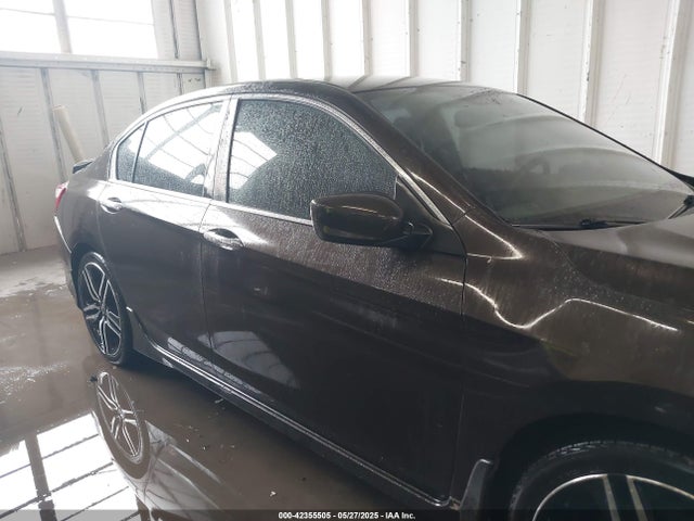 1HGCR2F55HA131997 Honda Accord Sport