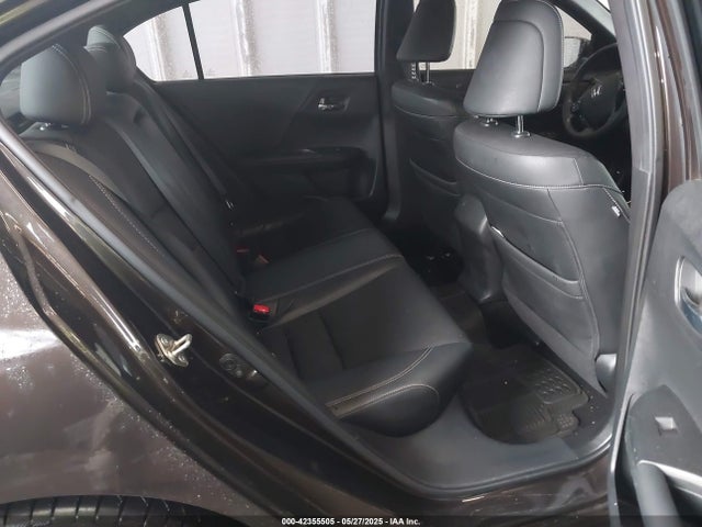 1HGCR2F55HA131997 Honda Accord Sport