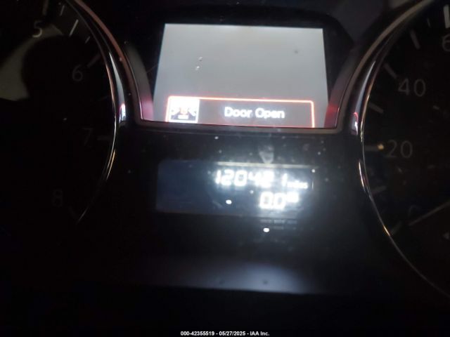 5N1AR2MN2EC647156 Nissan Pathfinder S