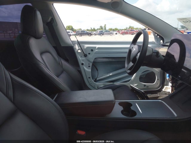 2021 TESLA MODEL 3 5YJ3E1EB4MF850459 Photo 4