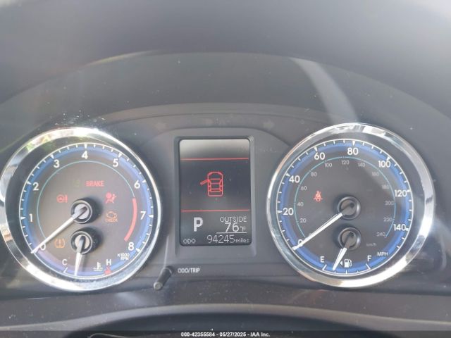 5YFBURHEXHP571448 Toyota COROLLA LE
