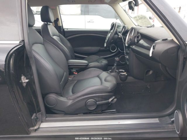 2012 MINI COOPER S CLUBMAN WMWZG3C57CTY39249 Photo 4