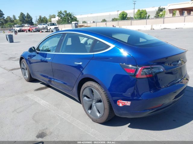 2018 TESLA MODEL 3 5YJ3E1EA5JF076614 Photo 2
