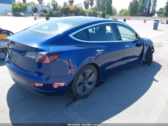2018 TESLA MODEL 3 5YJ3E1EA5JF076614 Photo 3