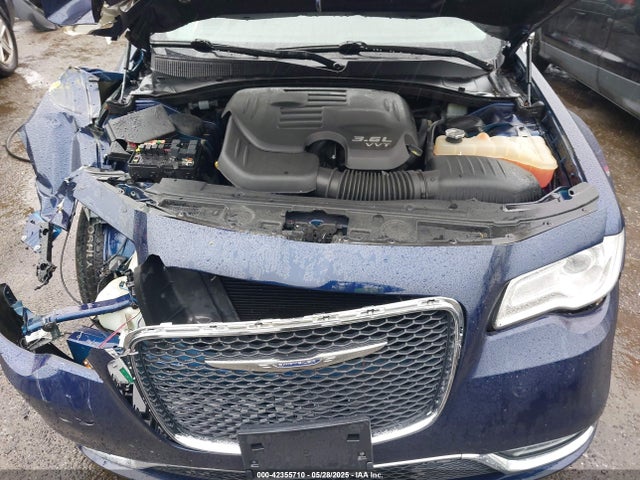 2C3CCARG5GH334805 Chrysler 300 Limited