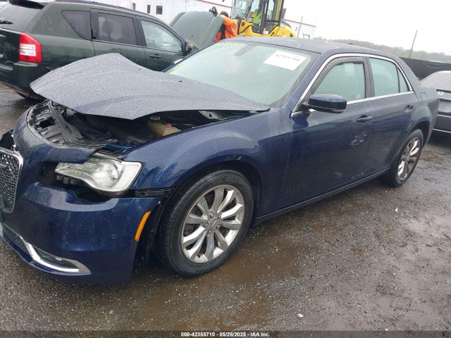 2C3CCARG5GH334805 Chrysler 300 Limited