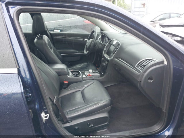 2C3CCARG5GH334805 Chrysler 300 Limited