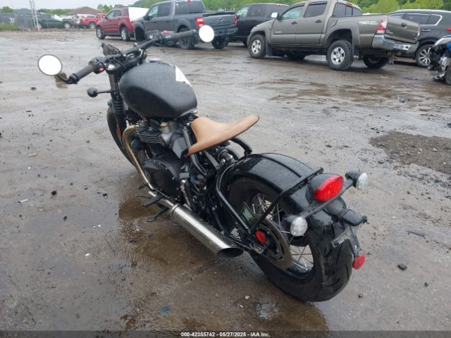 2022 TRIUMPH MOTORCYCLE BONNEVILLE SMTD53HL1NTAX4394 Photo 2