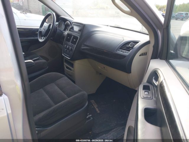 2C4RDGBG6HR575123 Dodge Grand Caravan Se