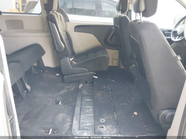 2C4RDGBG6HR575123 Dodge Grand Caravan Se