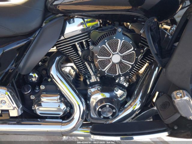 2014 HARLEY-DAVIDSON FLHTCU 1HD1FCM12EB640860 Photo 7