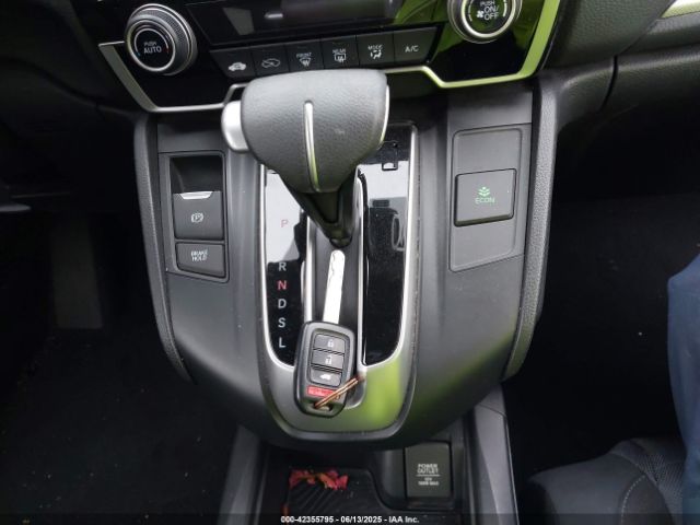 2HKRW5H30JH409086 Honda CR-V LX