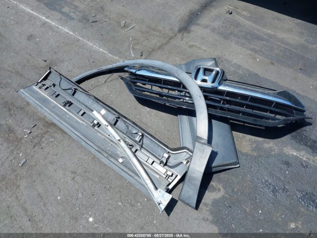 2HKRW5H30JH409086 Honda CR-V LX
