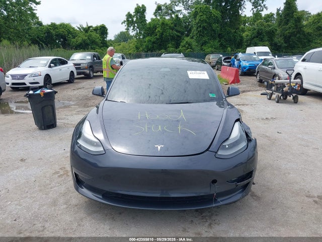 5YJ3E1EA9MF094554 Tesla MODEL 3