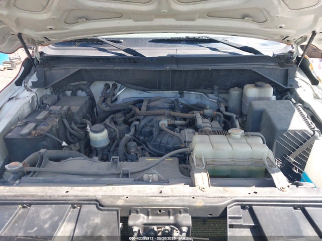 1N6AF0KY9JN808340 Nissan Nv Cargo Nv3500 Hd Sv V8