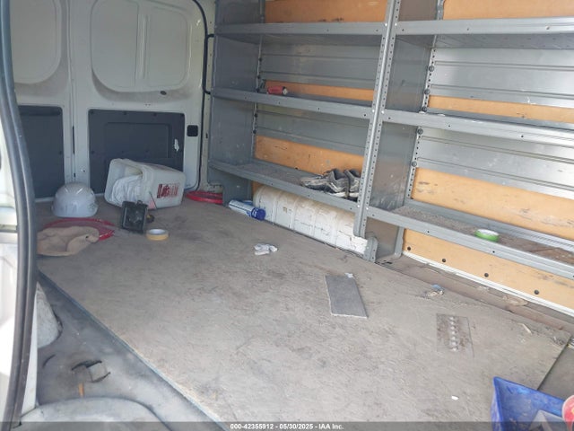 1N6AF0KY9JN808340 Nissan Nv Cargo Nv3500 Hd Sv V8