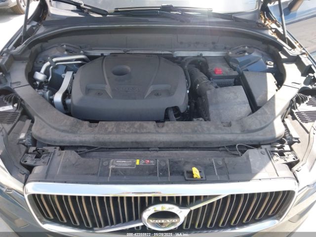 2018 VOLVO XC60 YV4A22RK1J1084885 Photo 9