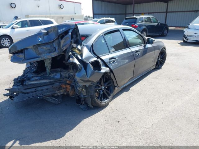 2021 BMW 330I 3MW5R1J03M8B96458 Photo 3