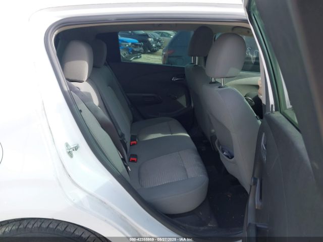 1G1JA6SH8E4100220 Chevrolet Sonic Ls Auto