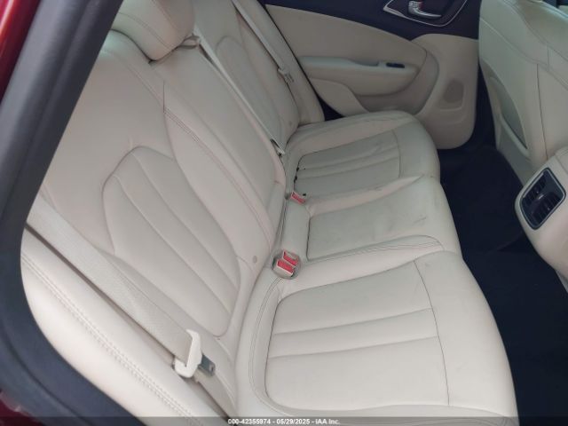 1C3CCCCG7FN610198 Chrysler 200