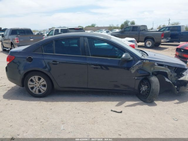 1G1PA5SH1F7103464 Chevrolet luw