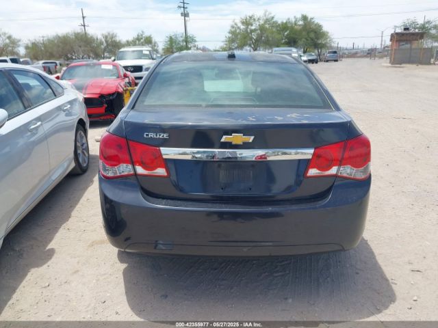 1G1PA5SH1F7103464 Chevrolet luw