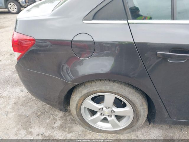 1G1PC5SB0F7299905 Chevrolet Cruze 1lt Auto