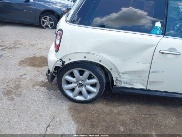 2011 MINI COOPER WMWSU3C56BT093448 Photo 5