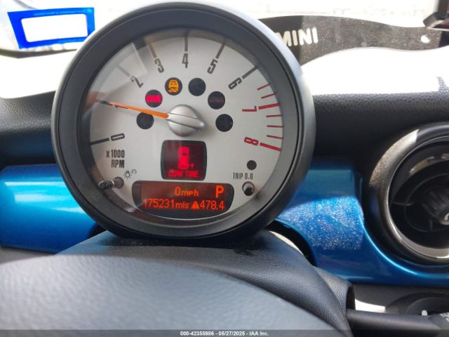 2011 MINI COOPER WMWSU3C56BT093448 Photo 6