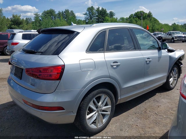 WA1ECCFS0JR022112 Audi Q3
