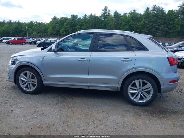 WA1ECCFS0JR022112 Audi Q3