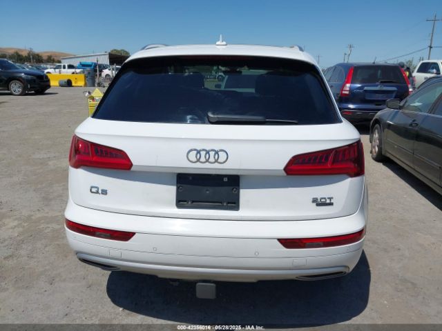 WA1CNAFYXJ2228184 Audi Q5 2.0t Premium