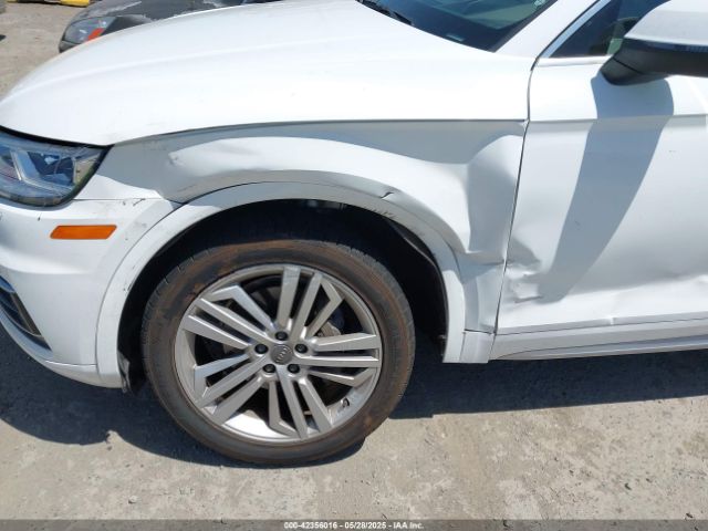 WA1CNAFYXJ2228184 Audi Q5 2.0t Premium