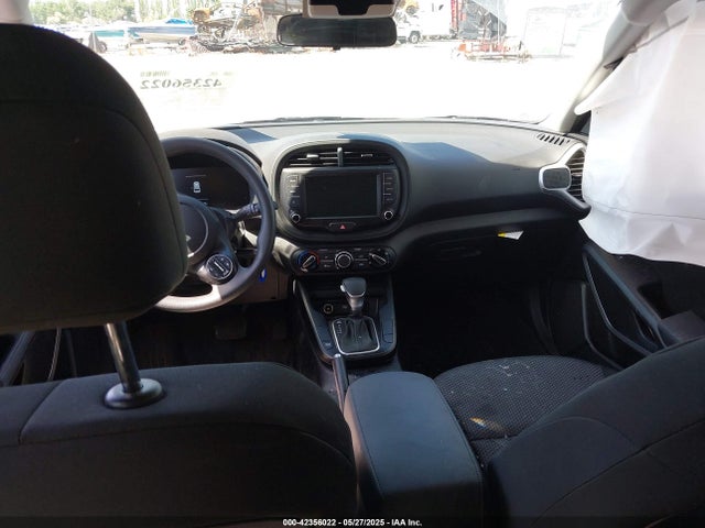 KNDJ23AU3R7230993 KIA 2024