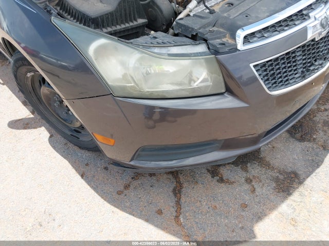 1G1PA5SHXE7169770 Chevrolet Cruze Ls Auto