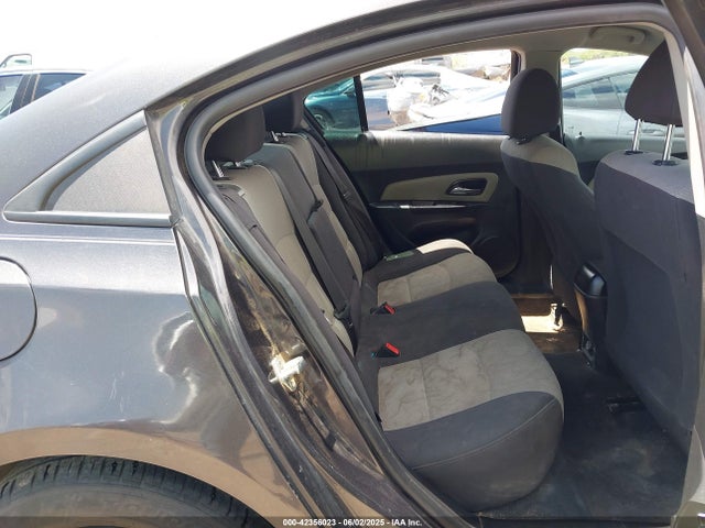 1G1PA5SHXE7169770 Chevrolet Cruze Ls Auto