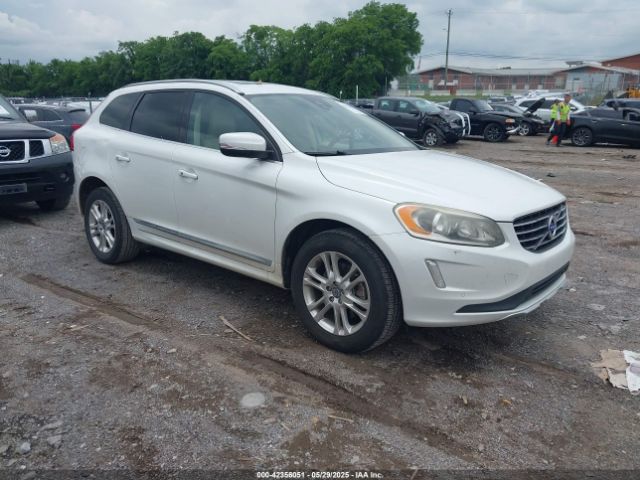 2015 VOLVO XC60 YV440MDB9F2622367